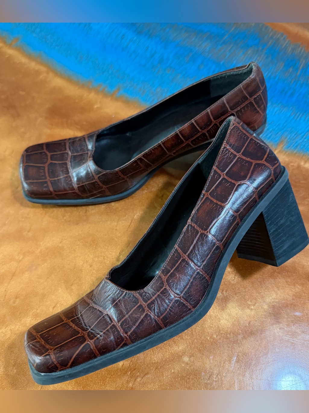 Enzo Angiolini Brown Croc-Embossed Block Heel Pumps Size 6.5